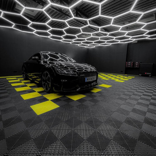 Sistem de iluminat cu Led-uri hexagonale cu 15 grile